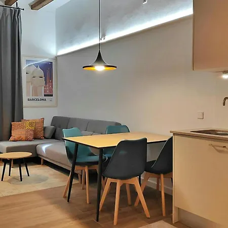 Sant Antoni 3 - Downtown Barcelona. Modern Apartment *