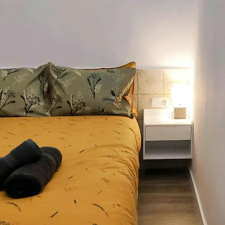 Sant Antoni 3 - Downtown Barcelona. Modern