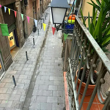 S3.mercat Sant Antoni - Location. Metro L2 Apartament *
