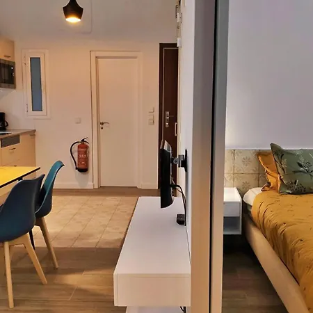 S3.mercat Sant Antoni - Location. Metro L2 Apartamento
